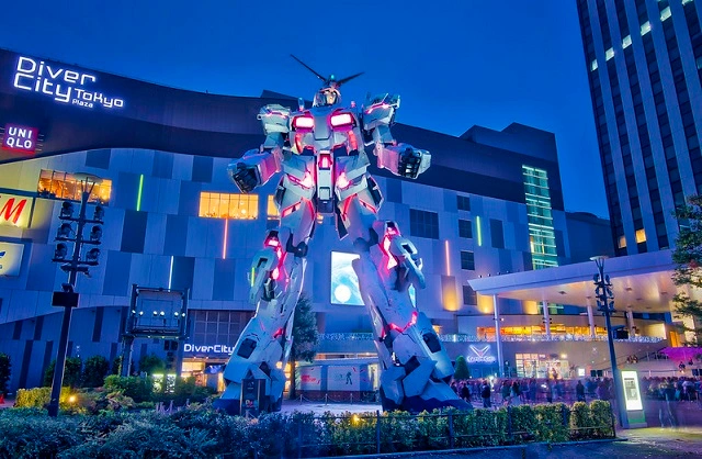 Gundam di Diver city tokyo